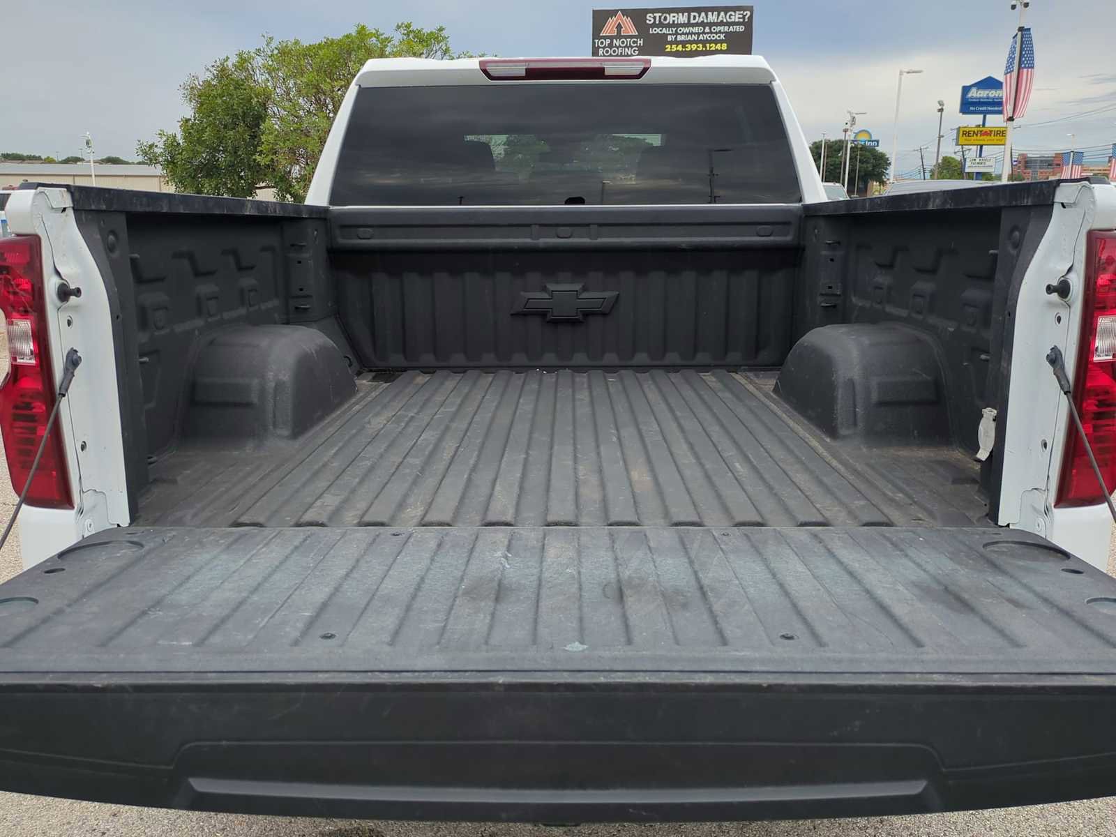 Used 2024 Chevrolet Silverado 1500 Custom Trail Boss AWD/4WD image 25