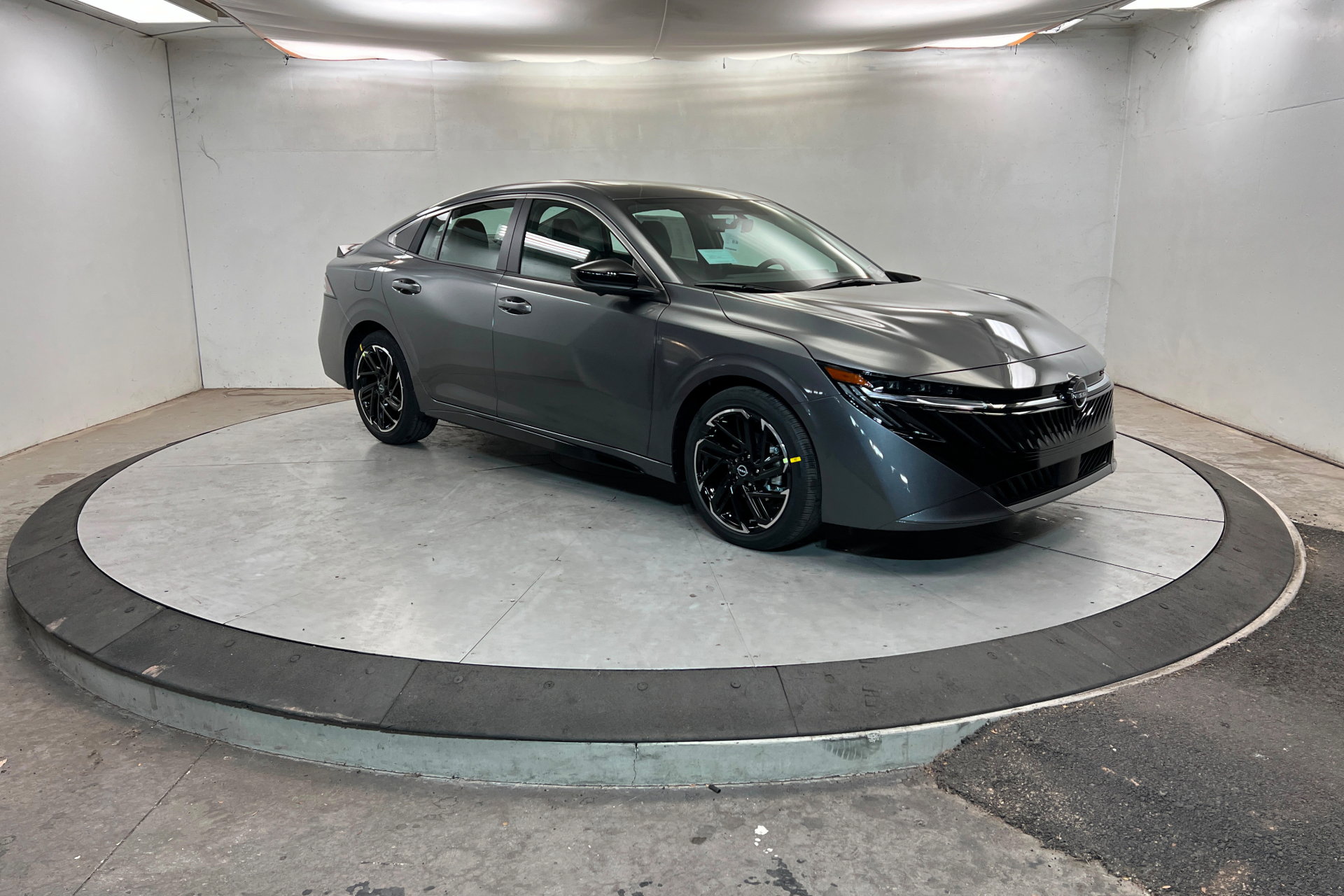 New 2026 Nissan Sentra SR w/ SR Premium Package image 7