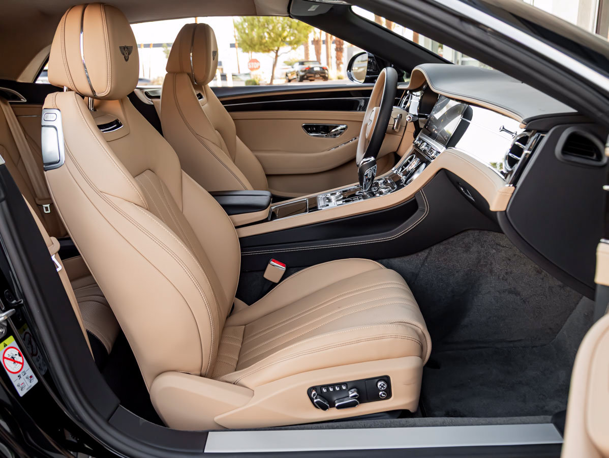 Used 2024 Bentley Continental GT AWD/4WD image 2