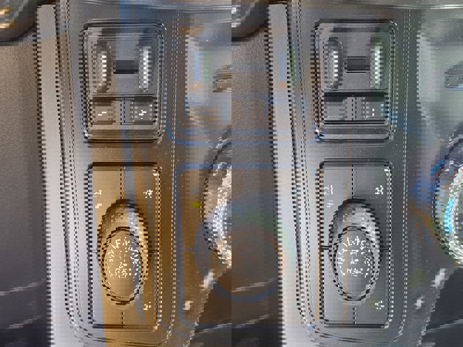 New 2025 Ford F150 Tremor w/ Bed Utility Package image 10