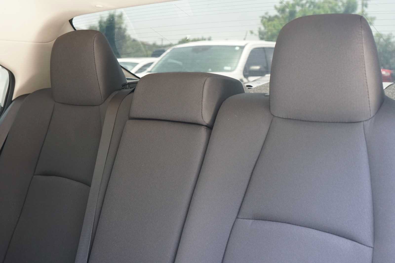 Used 2025 Toyota Corolla LE FWD image 19