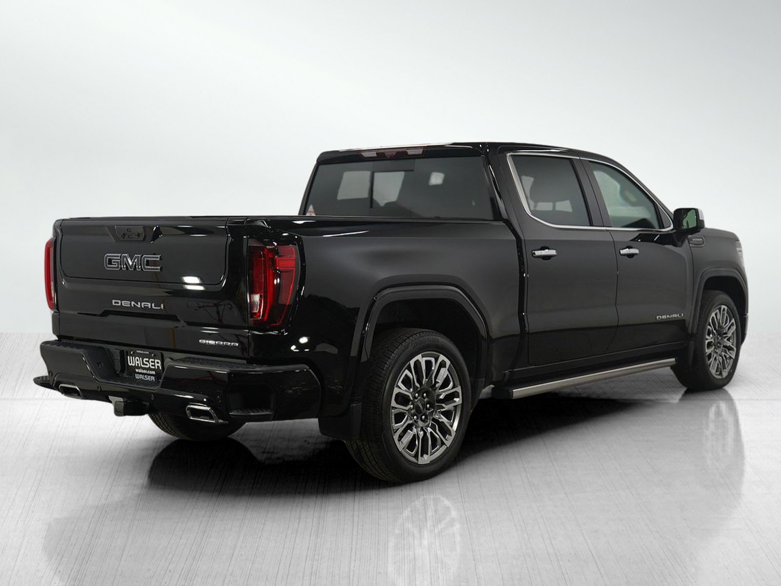 Used 2024 GMC Sierra 1500 Denali Ultimate image 6