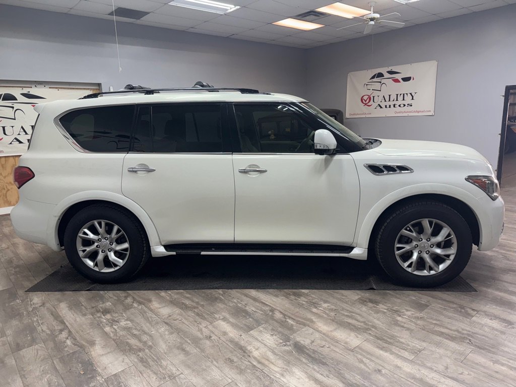 Used 2011 INFINITI QX56 2WD w/ Theater Pkg image 8