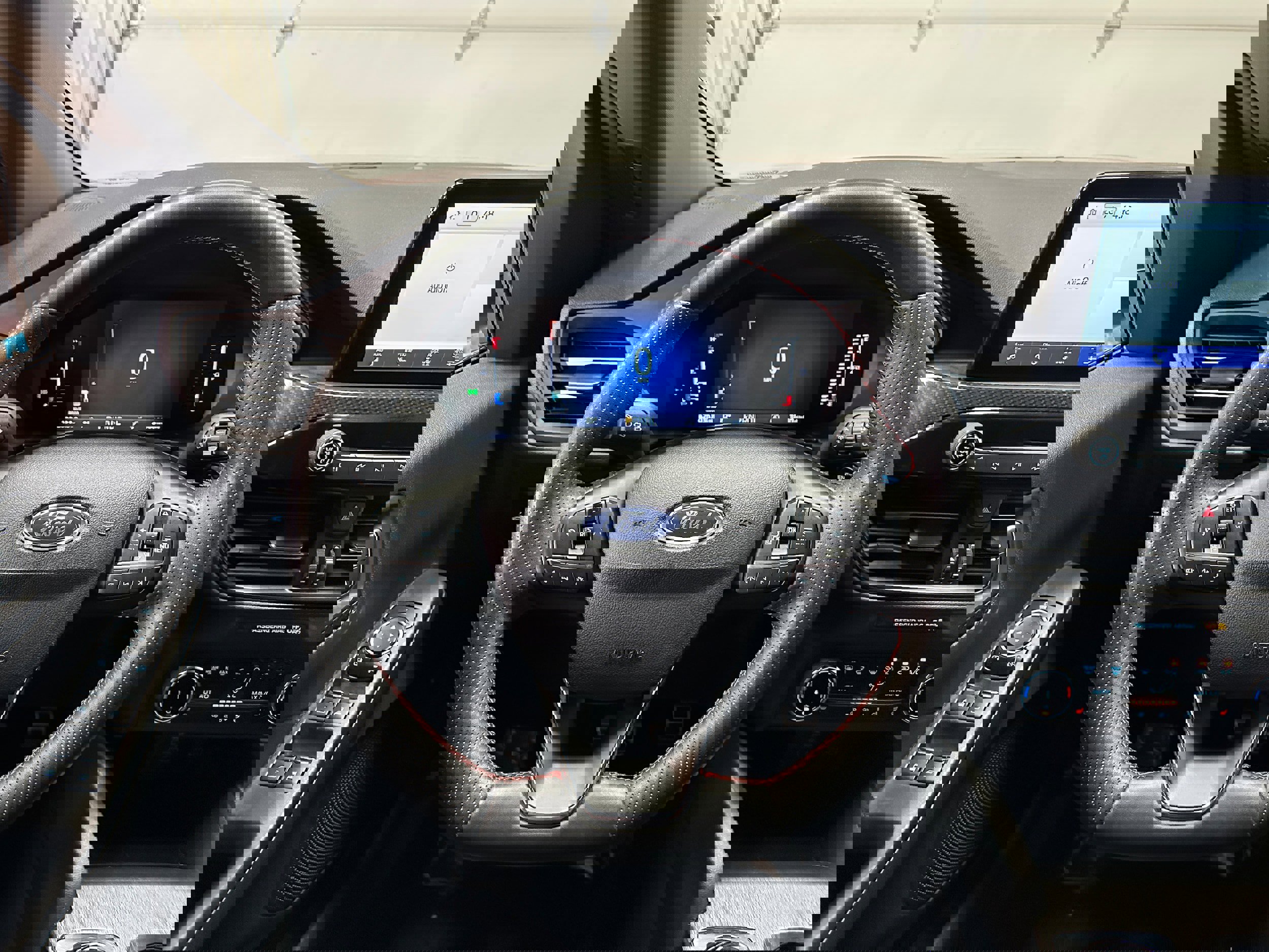 Certified 2024 Ford Escape ST-Line image 13