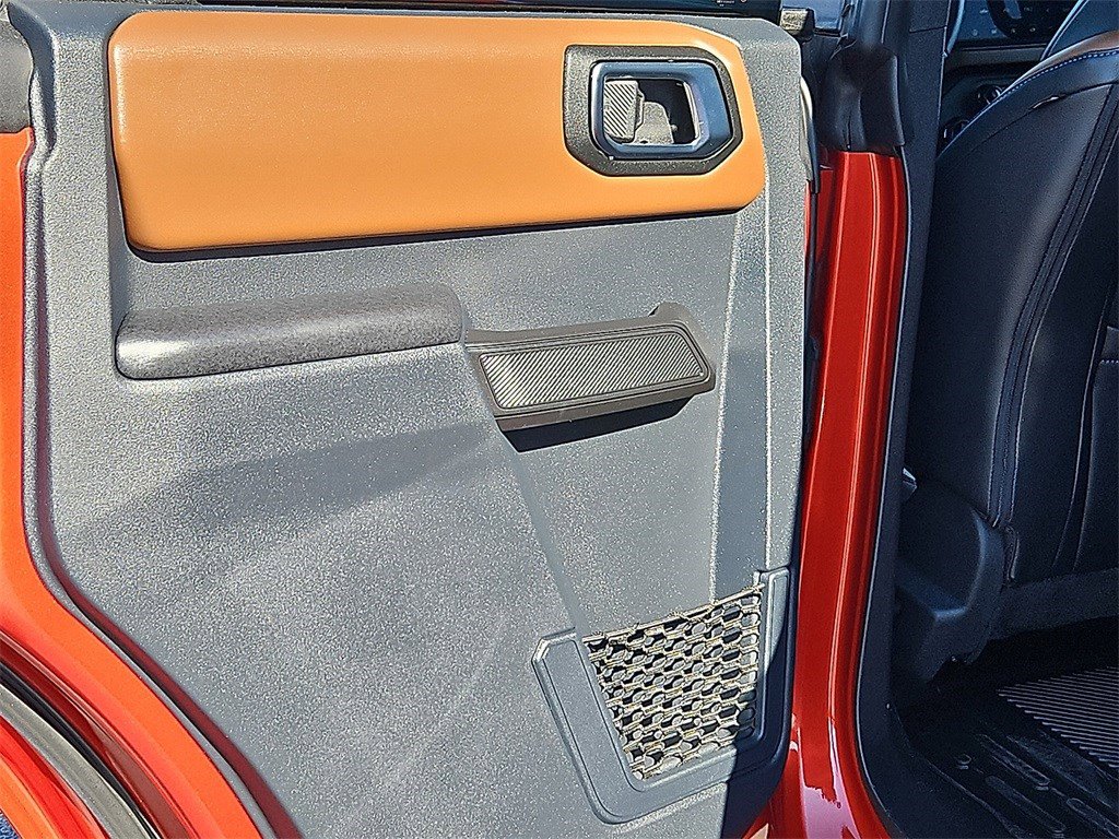 Used 2024 Ford Bronco Outer Banks image 14