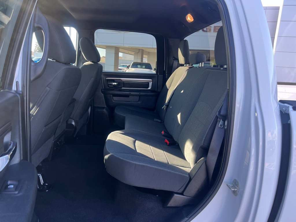 Used 2024 RAM 1500 Warlock RWD image 31