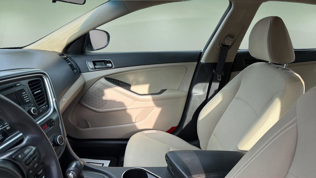 Used 2015 Kia Optima LX image 11