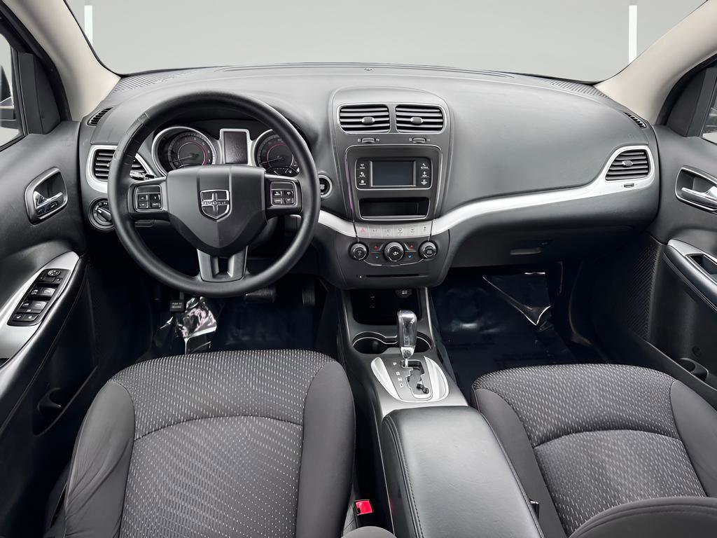 Used 2017 Dodge Journey SE image 5