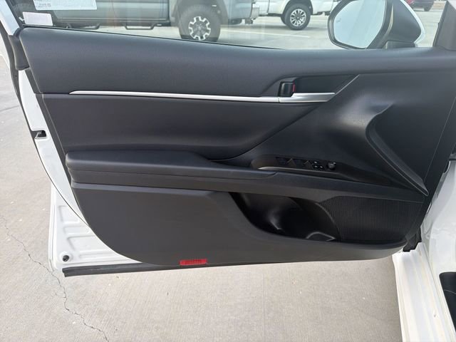 Certified 2024 Toyota Camry SE w/ Cold Weather Package FWD image 9