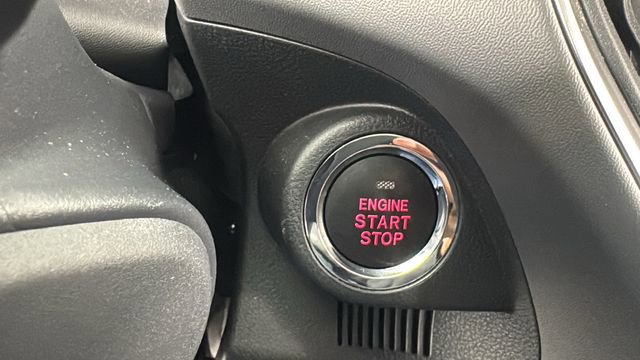 Certified 2025 Subaru Crosstrek 2.0i Premium image 27