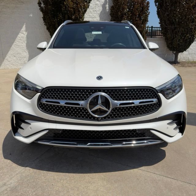 Used 2023 Mercedes-Benz GLC 300 4MATIC image 8