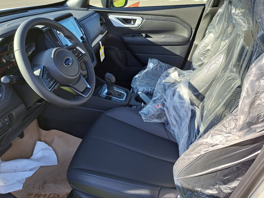 New 2025 Subaru Forester Limited image 12