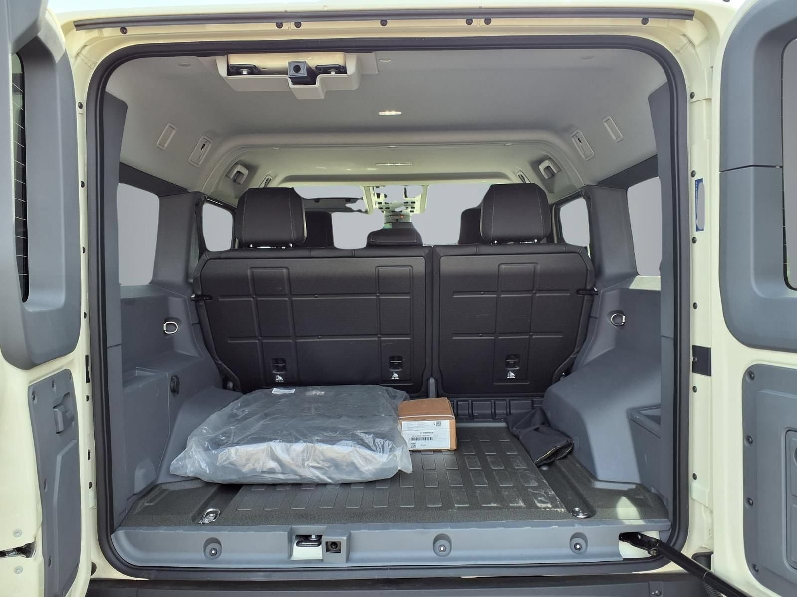New 2025 INEOS Grenadier Station Wagon AWD/4WD image 10