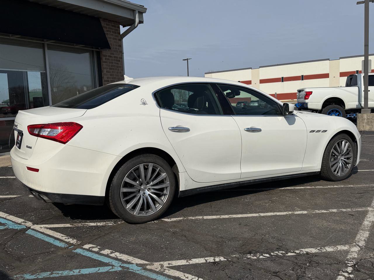 Used 2016 Maserati Ghibli S image 3