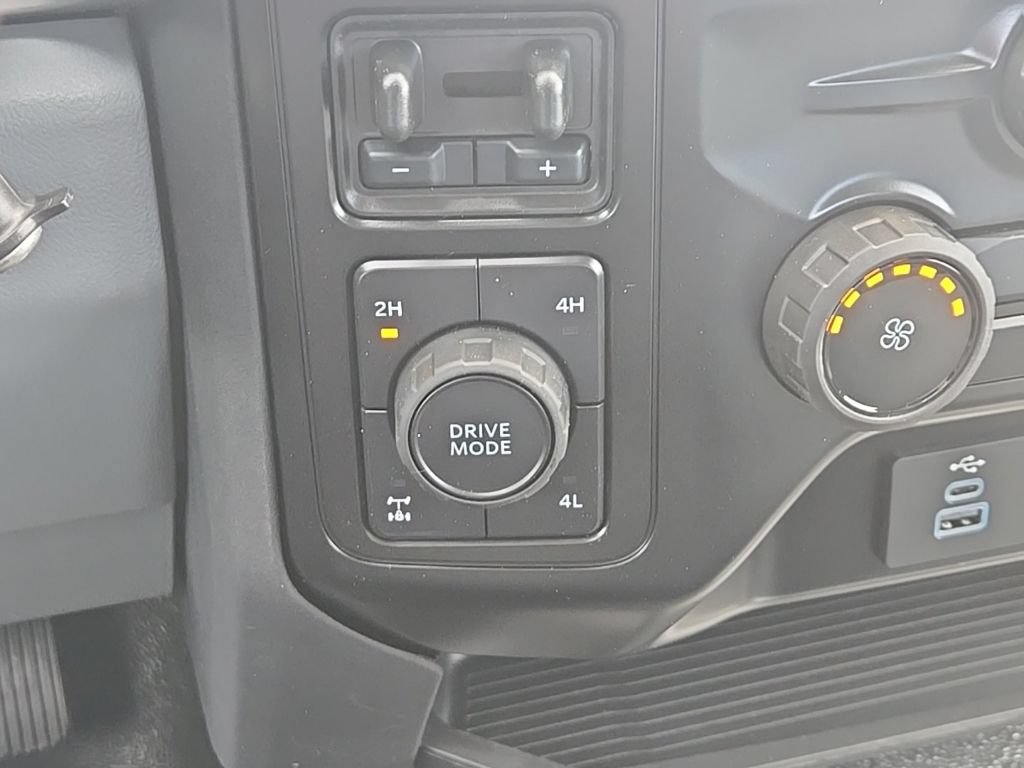 New 2026 Ford F350 XL w/ XL Driver Assist Package AWD/4WD image 27