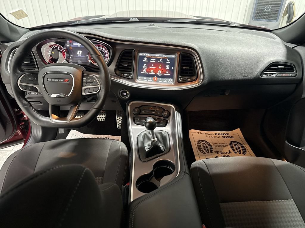 Used 2022 Dodge Challenger R/T Scat Pack RWD image 21