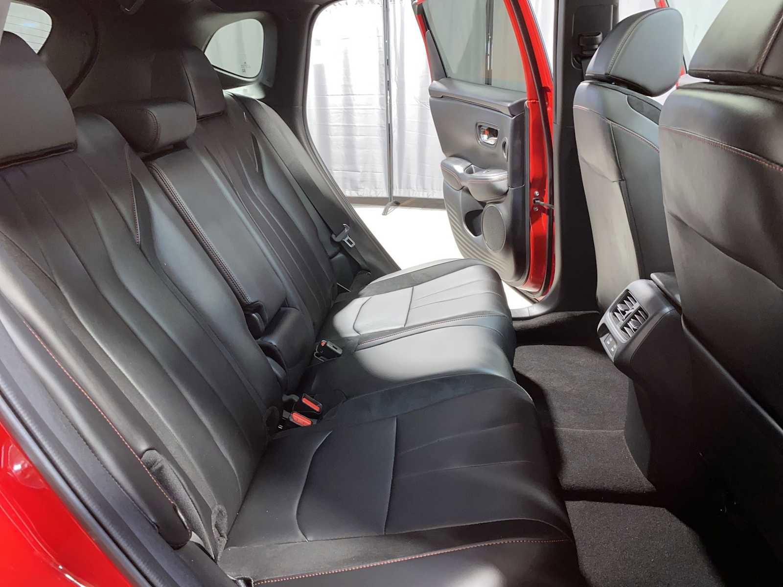 Certified 2025 Acura ADX A-Spec AWD/4WD image 13