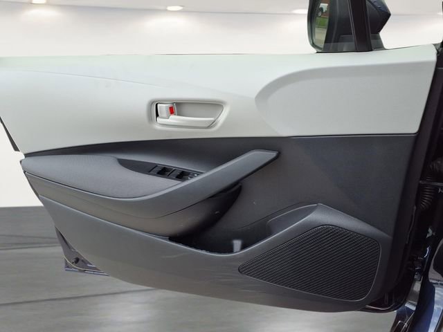 Used 2026 Toyota Corolla LE image 13