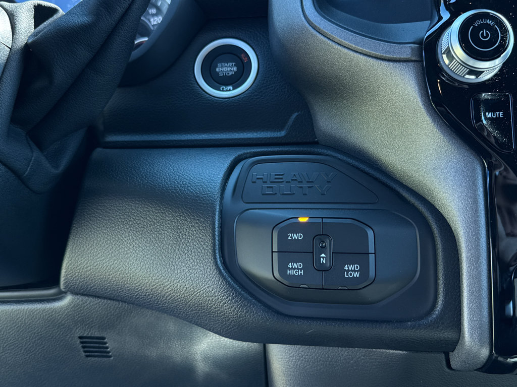 New 2026 RAM 2500 Tradesman AWD/4WD image 30