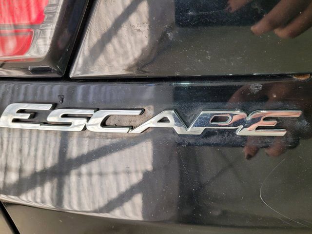 Used 2018 Ford Escape SE image 58