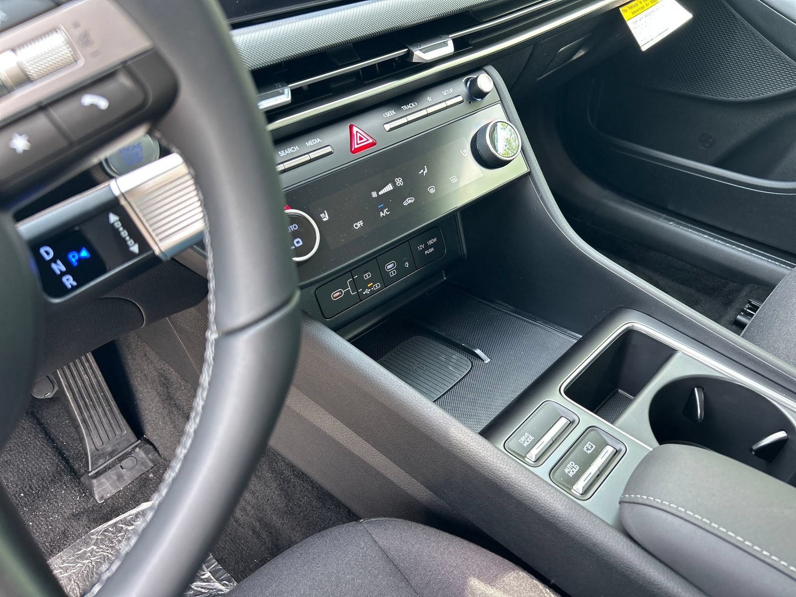 New 2026 Hyundai Sonata SEL FWD image 14