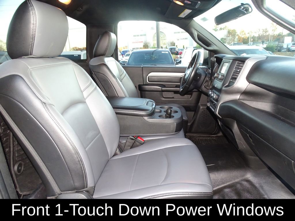 Used 2022 RAM 3500 Tradesman image 10