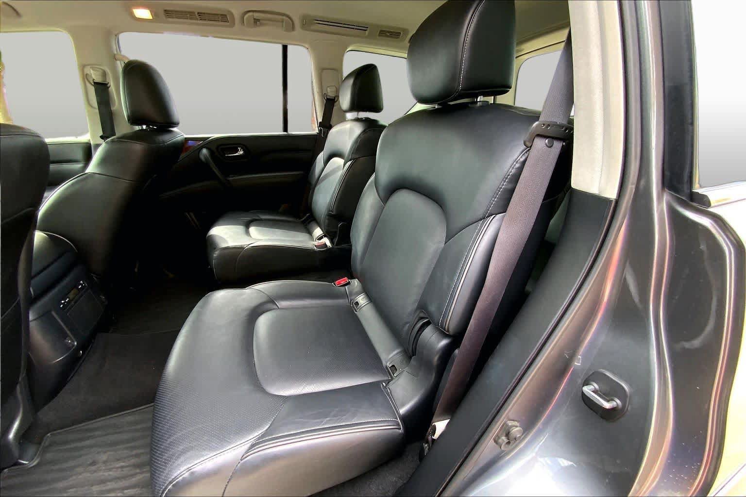 Used 2019 INFINITI QX80 Luxe w/ All-Season Package AWD/4WD image 20