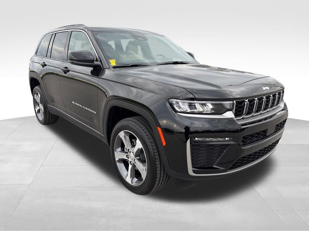 New 2026 Jeep Grand Cherokee Limited AWD/4WD image 3