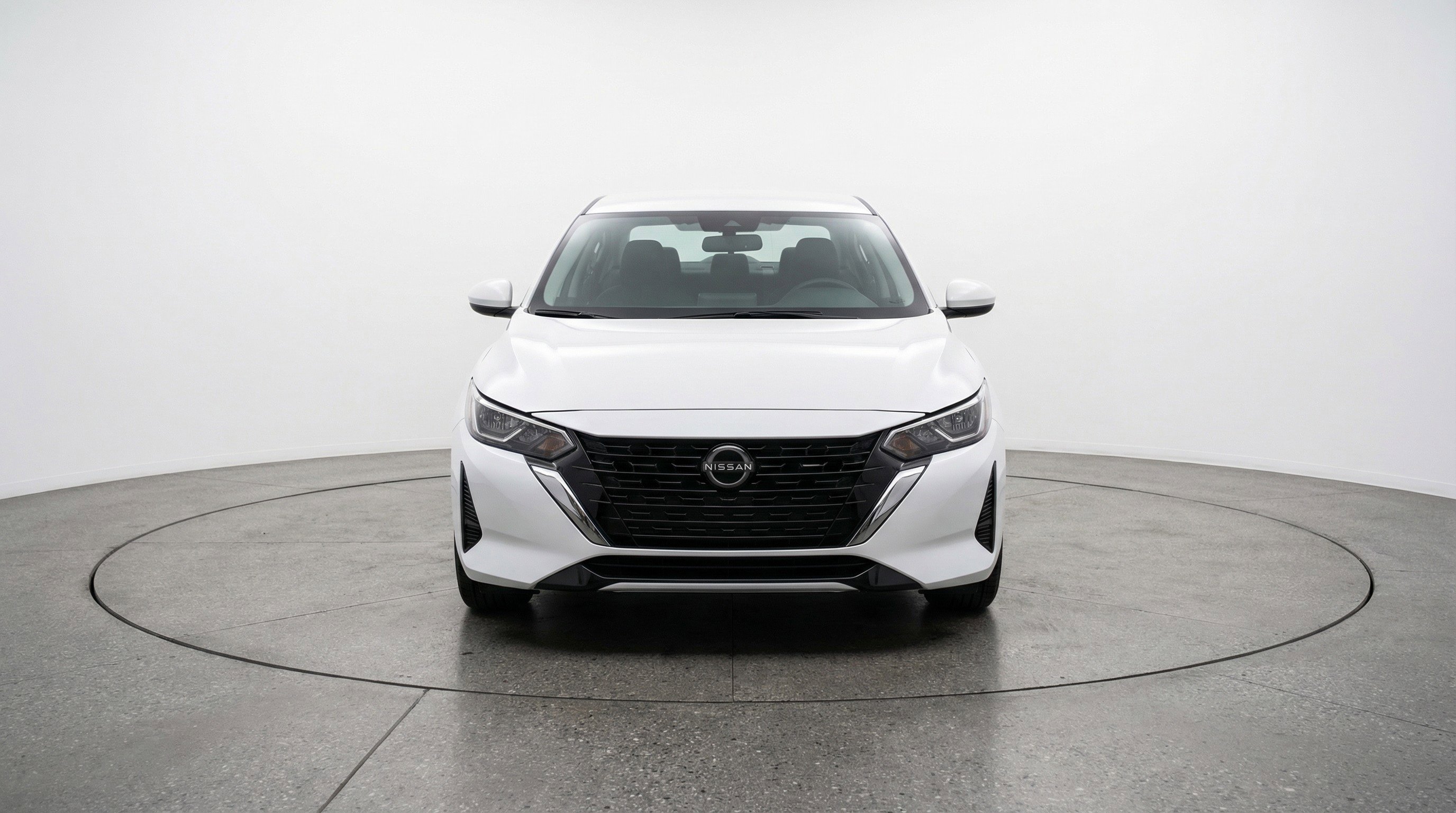 Used 2025 Nissan Sentra S FWD image 2