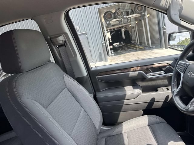 Used 2025 Chevrolet Silverado 1500 RST w/ LPO, Dark Essentials Package RWD image 14