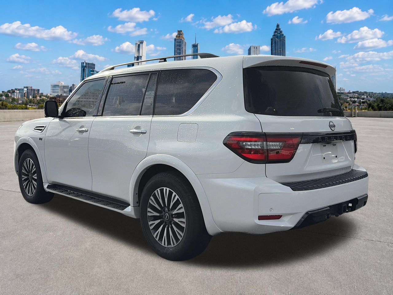 Certified 2022 Nissan Armada SL w/ Midnight Edition Package RWD image 3