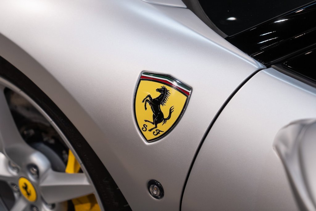 Certified 2022 Ferrari F8 Tributo image 12
