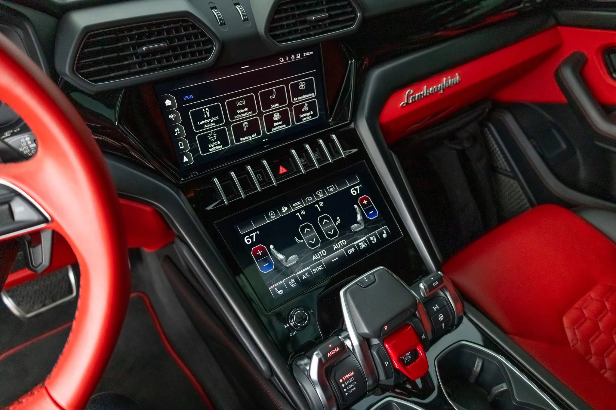 Used 2022 Lamborghini Urus image 43