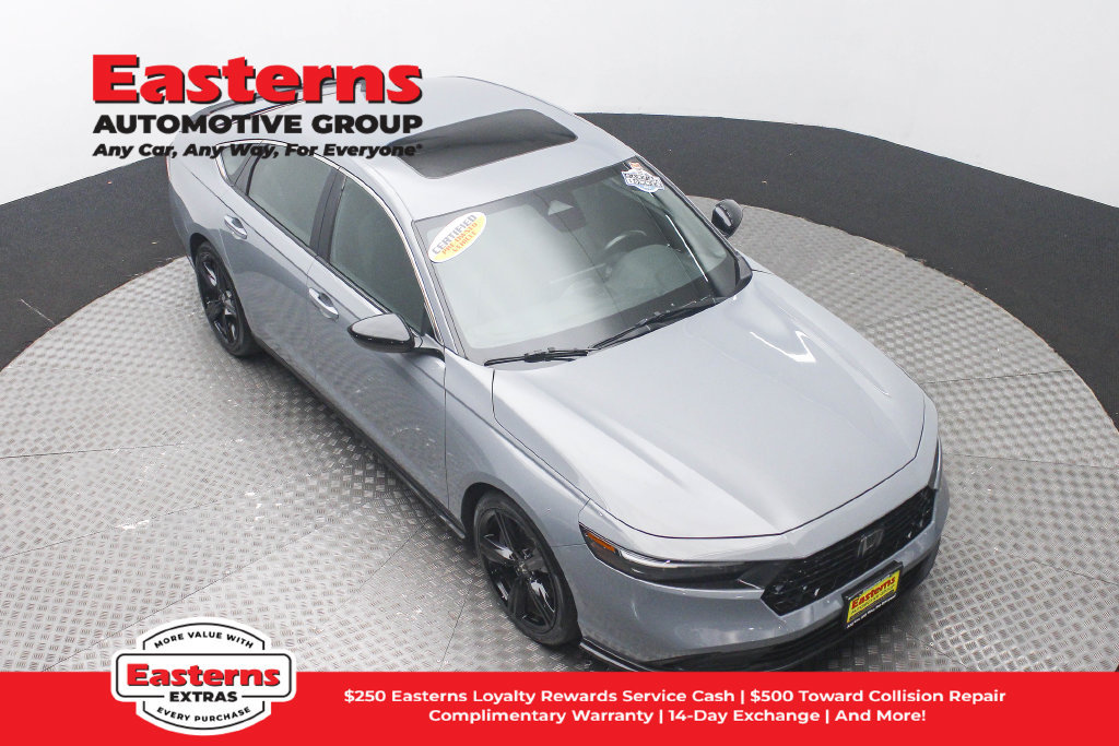 Used 2023 Honda Accord Sport image 4