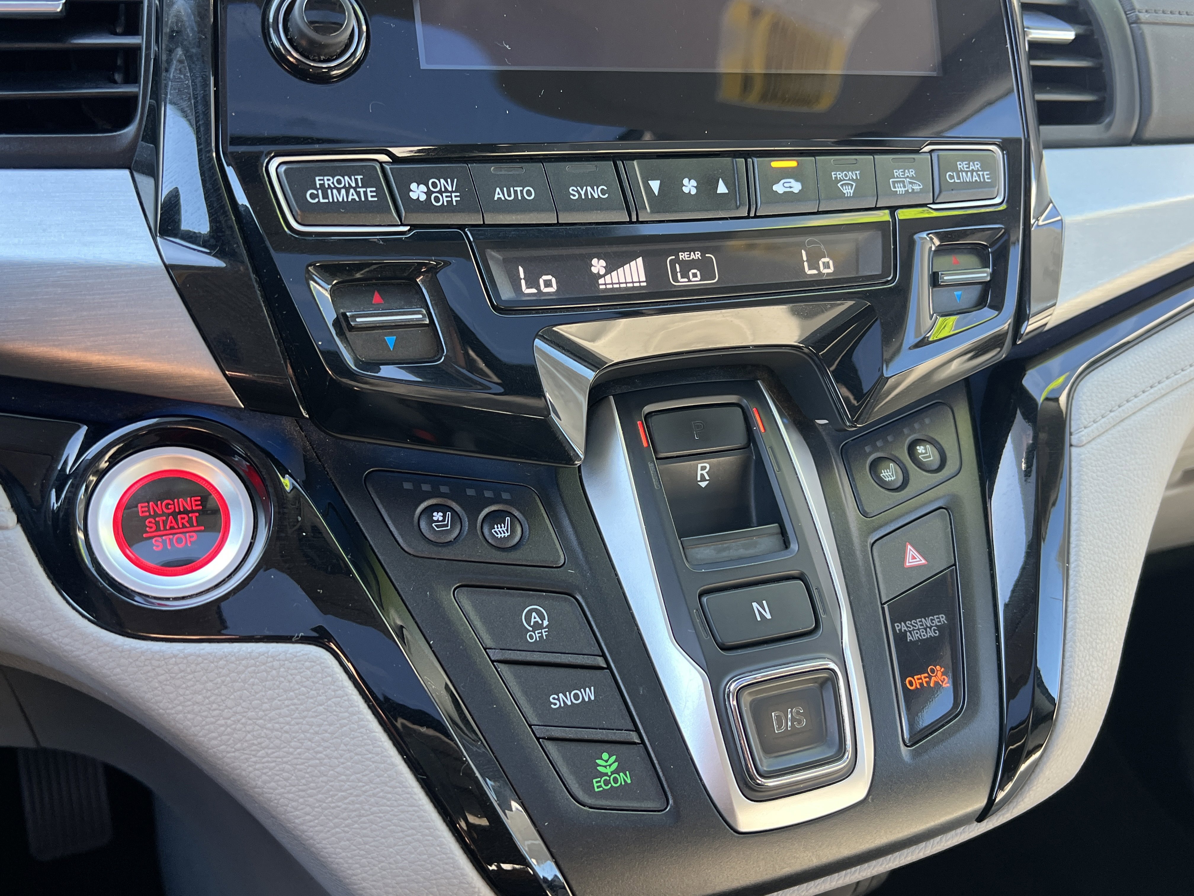 Used 2018 Honda Odyssey Elite image 25