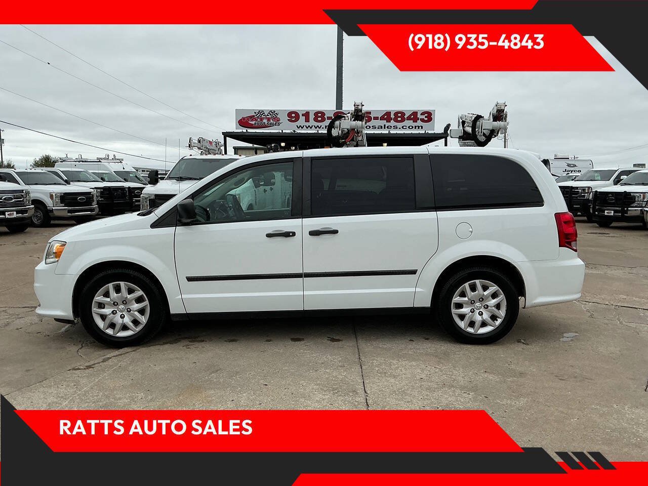 Used 2014 RAM C/V Tradesman FWD image 1