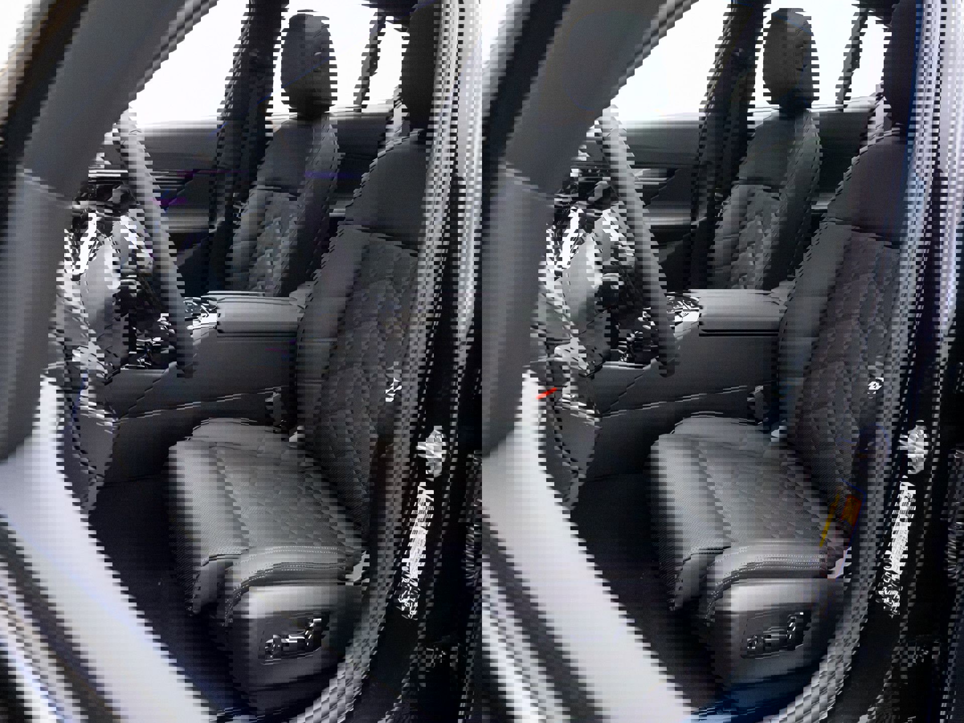 New 2026 BMW 530i xDrive w/ M Sport Package image 17