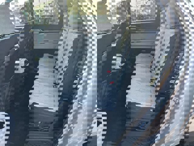 New 2025 Hyundai Palisade SE image 21