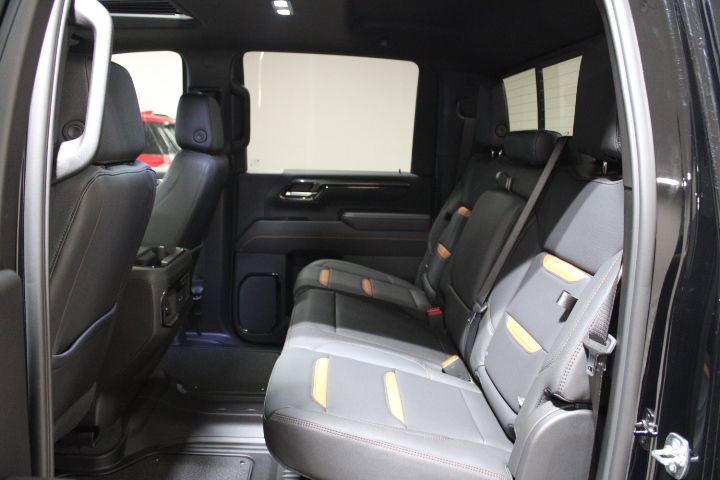 New 2026 GMC Sierra 2500 AT4 w/ Technology Package image 22