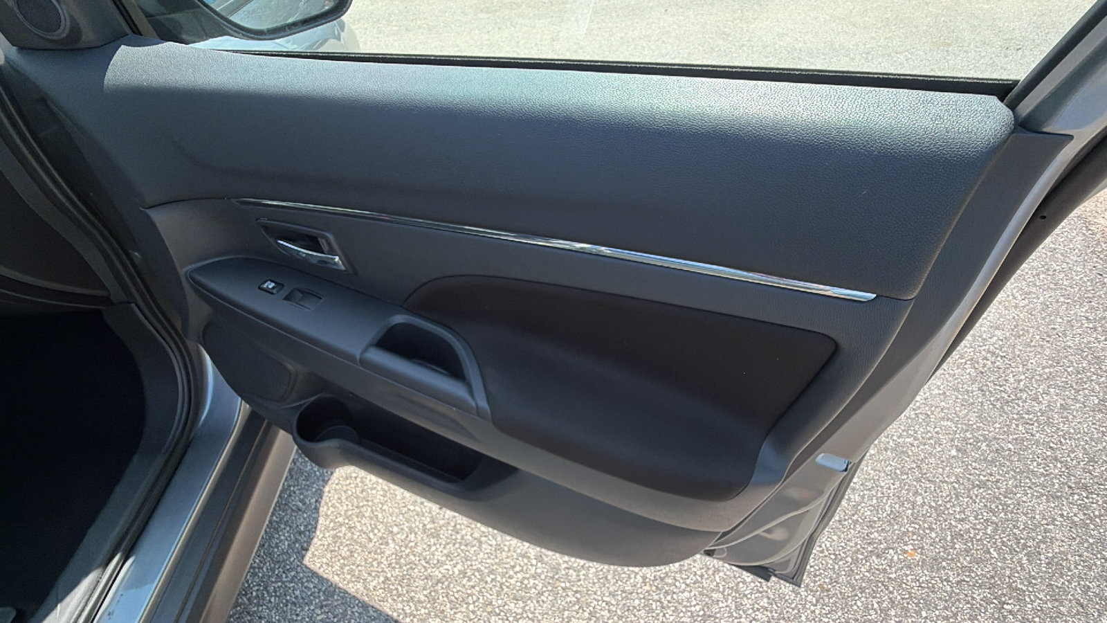 Used 2025 Mitsubishi Outlander Sport AWD image 18