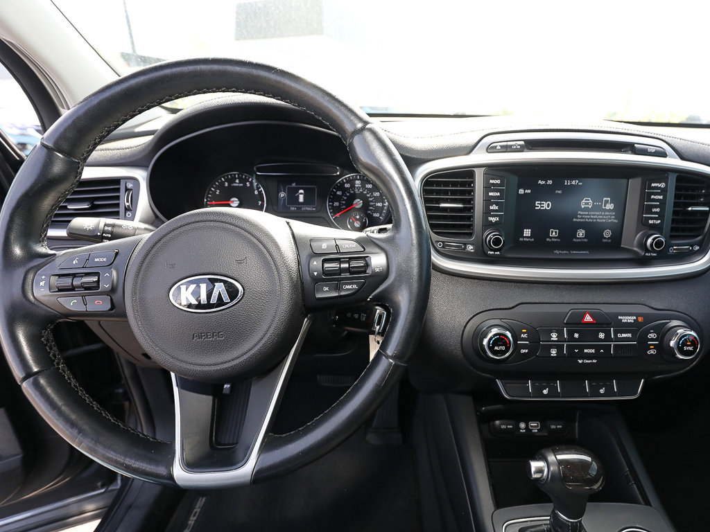 Used 2018 Kia Sorento LX FWD image 13