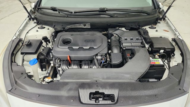 Used 2017 Hyundai Sonata Sport w/ Value Edition Package 02 FWD image 34