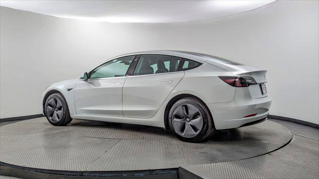 Used 2019 Tesla Model 3 Standard Range RWD image 4