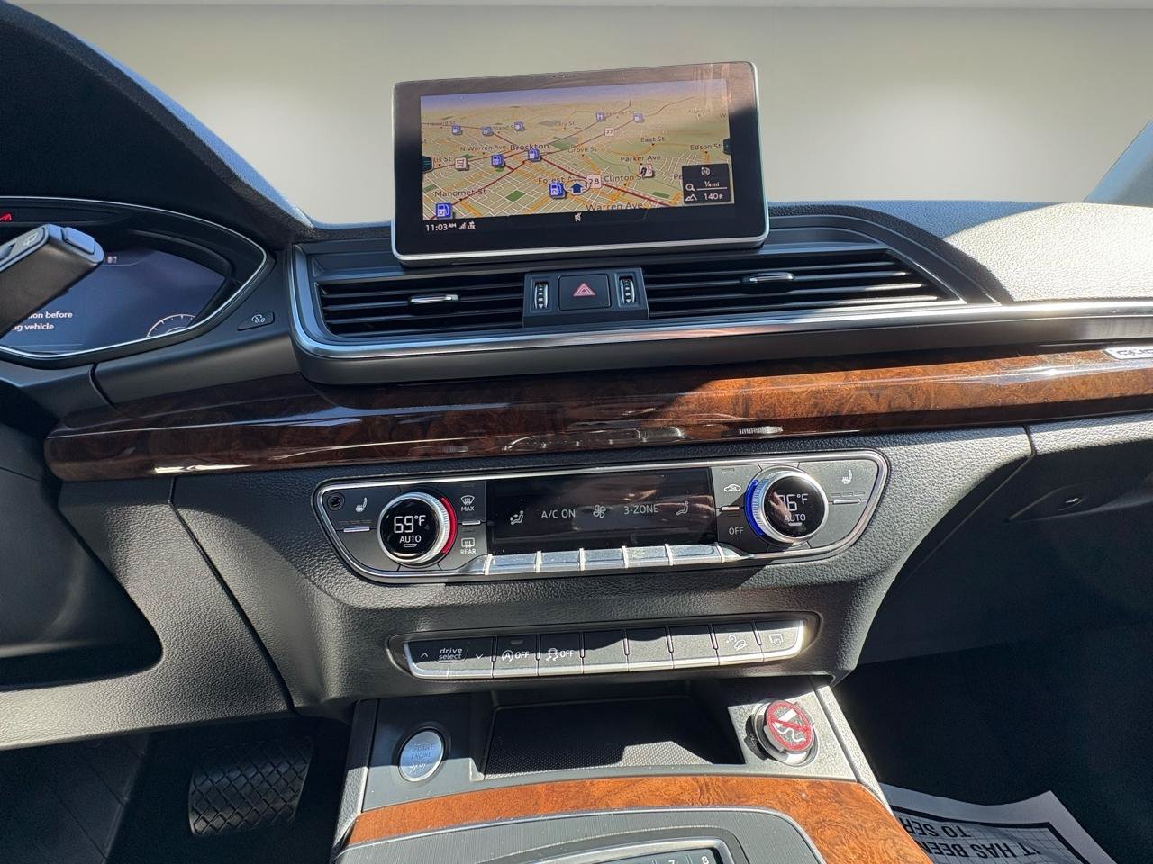 Used 2018 Audi Q5 2.0T Premium AWD/4WD image 18