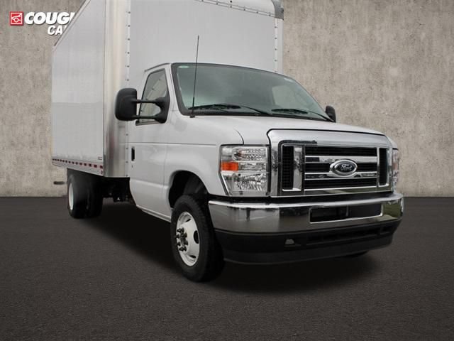 New 2025 Ford E-350 and Econoline 350 Super Duty w/ Power Equipment Group RWD image 5