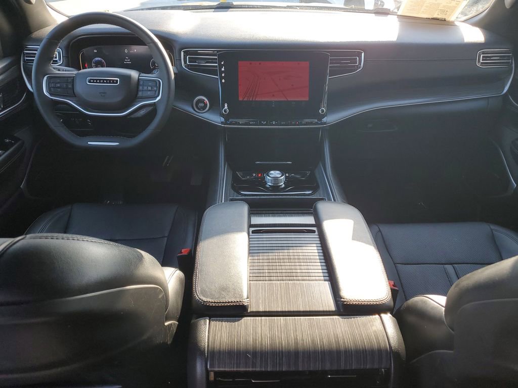 Used 2024 Jeep Wagoneer Series II w/ Flexible Seating Group RWD image 10