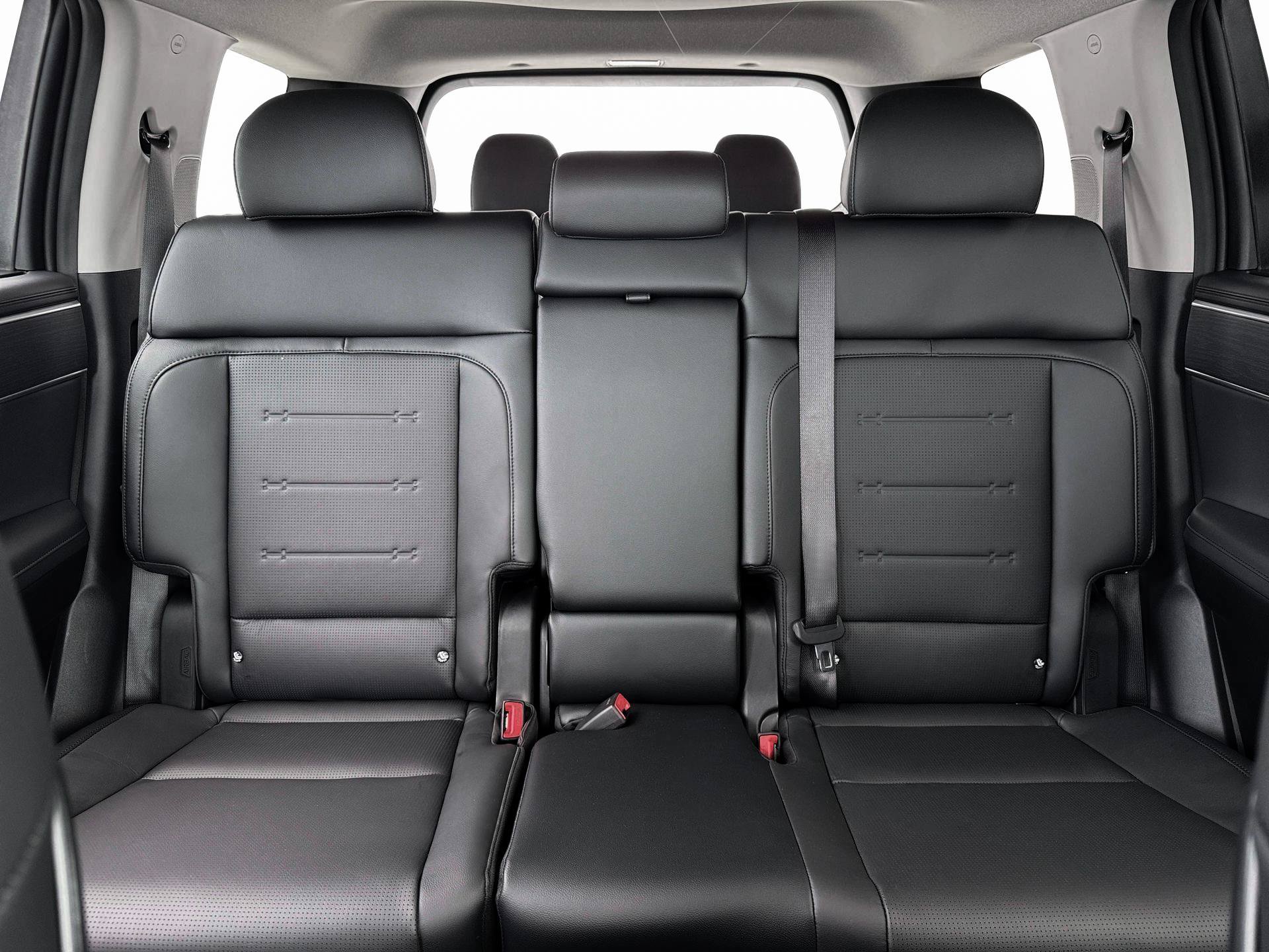 New 2026 Hyundai Santa Fe Limited FWD image 14