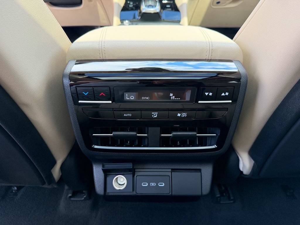New 2026 Acura MDX SH-AWD image 26