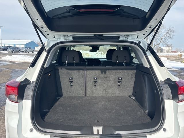 Used 2024 Chevrolet TrailBlazer LT w/ LT Cold Weather Package image 25