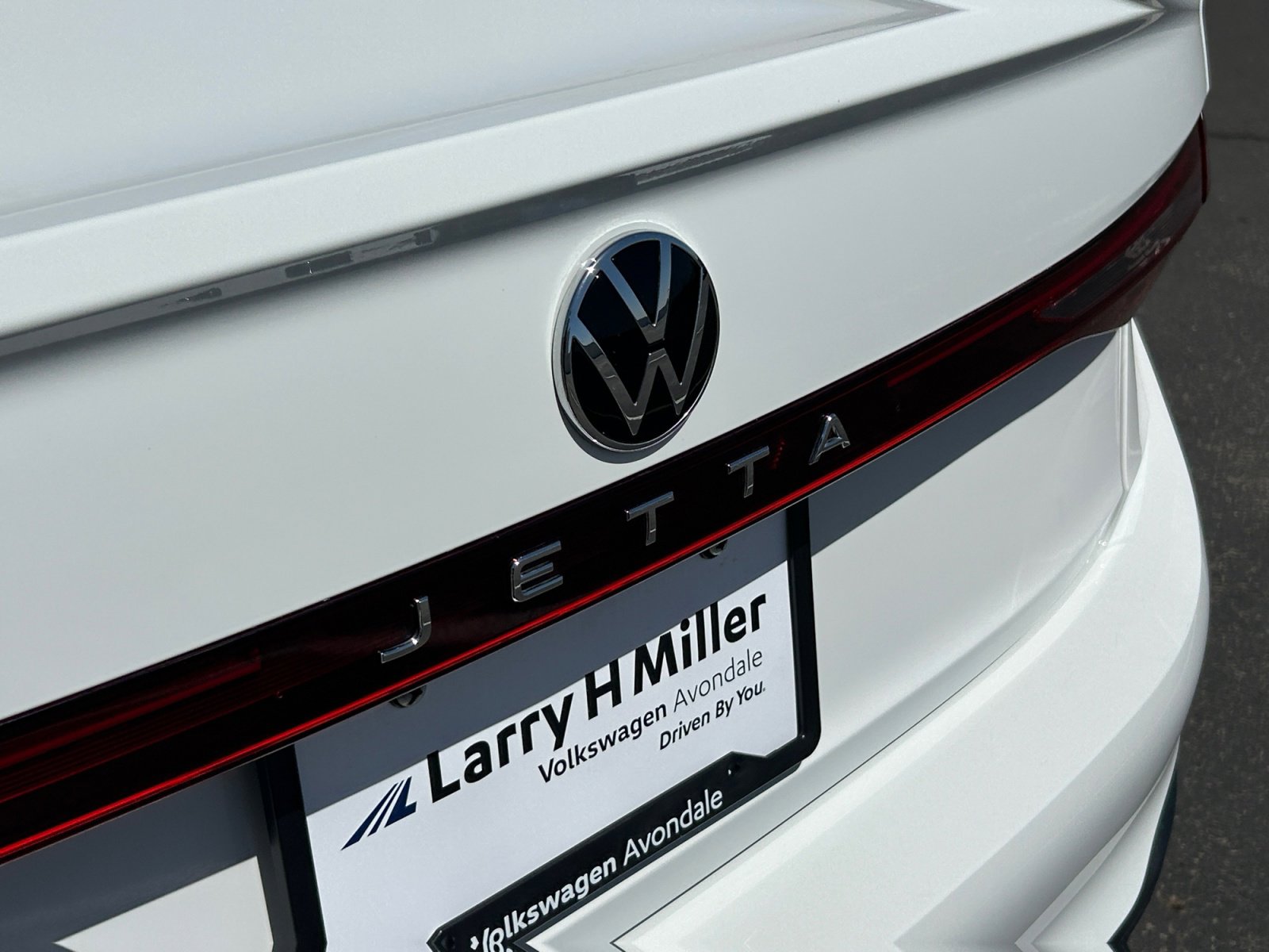 Used 2025 Volkswagen Jetta Sport FWD image 23